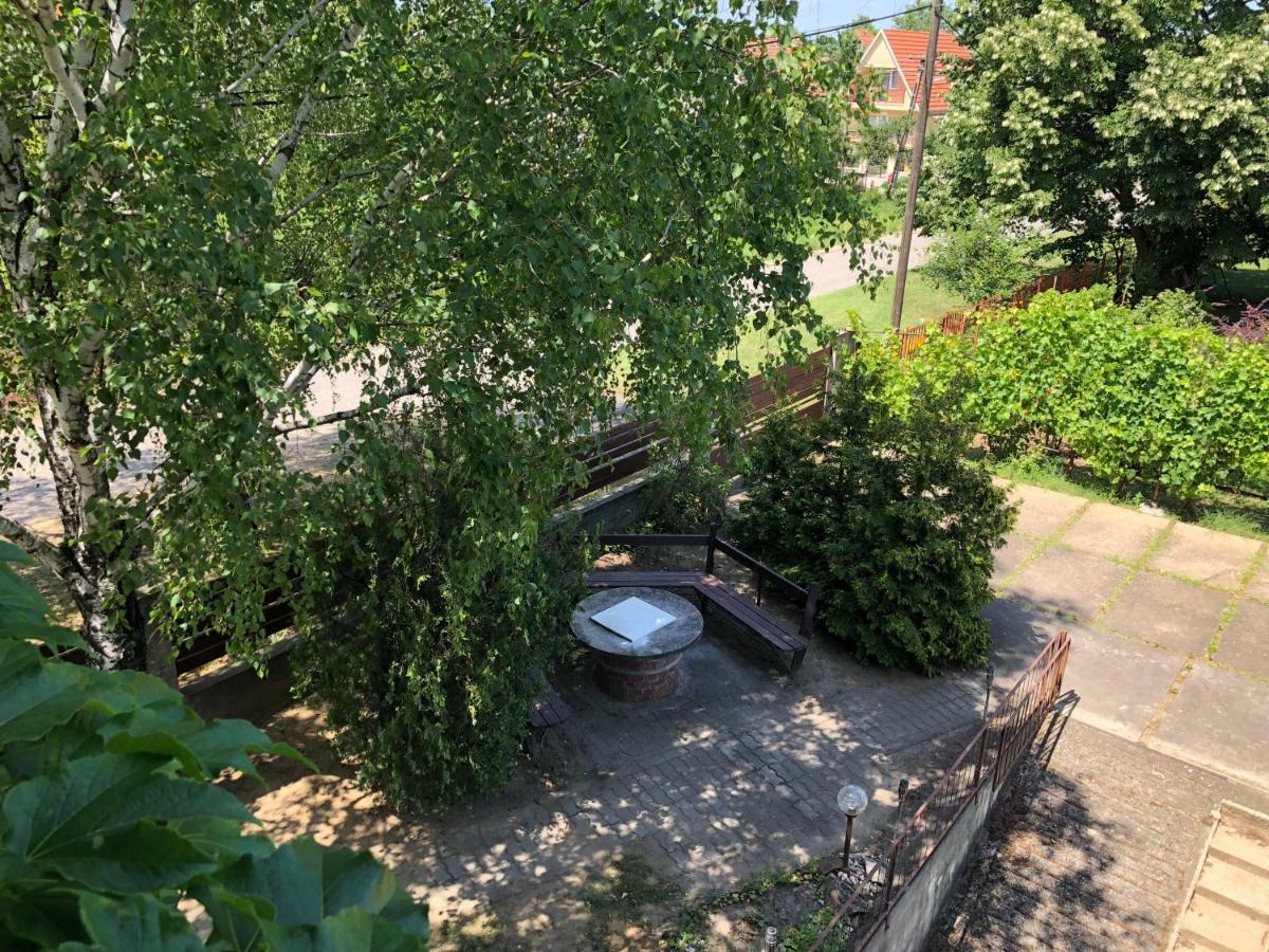 Veranda Apartman Nyiregyhaza Exterior foto